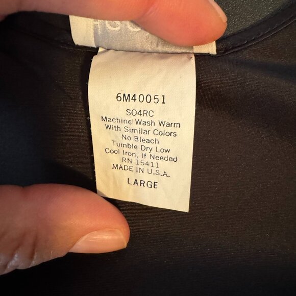 Vintage 80s Black Satin Scoop Neck Shell Tank Top, Layering, Size Large - Picture 4 of 6